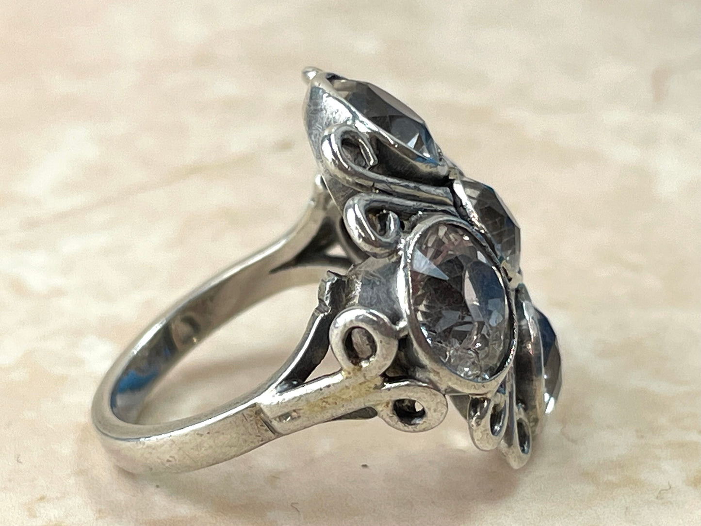 Vintage Sterling Silver 5 Stone White Topaz Statement Ring UK-K
