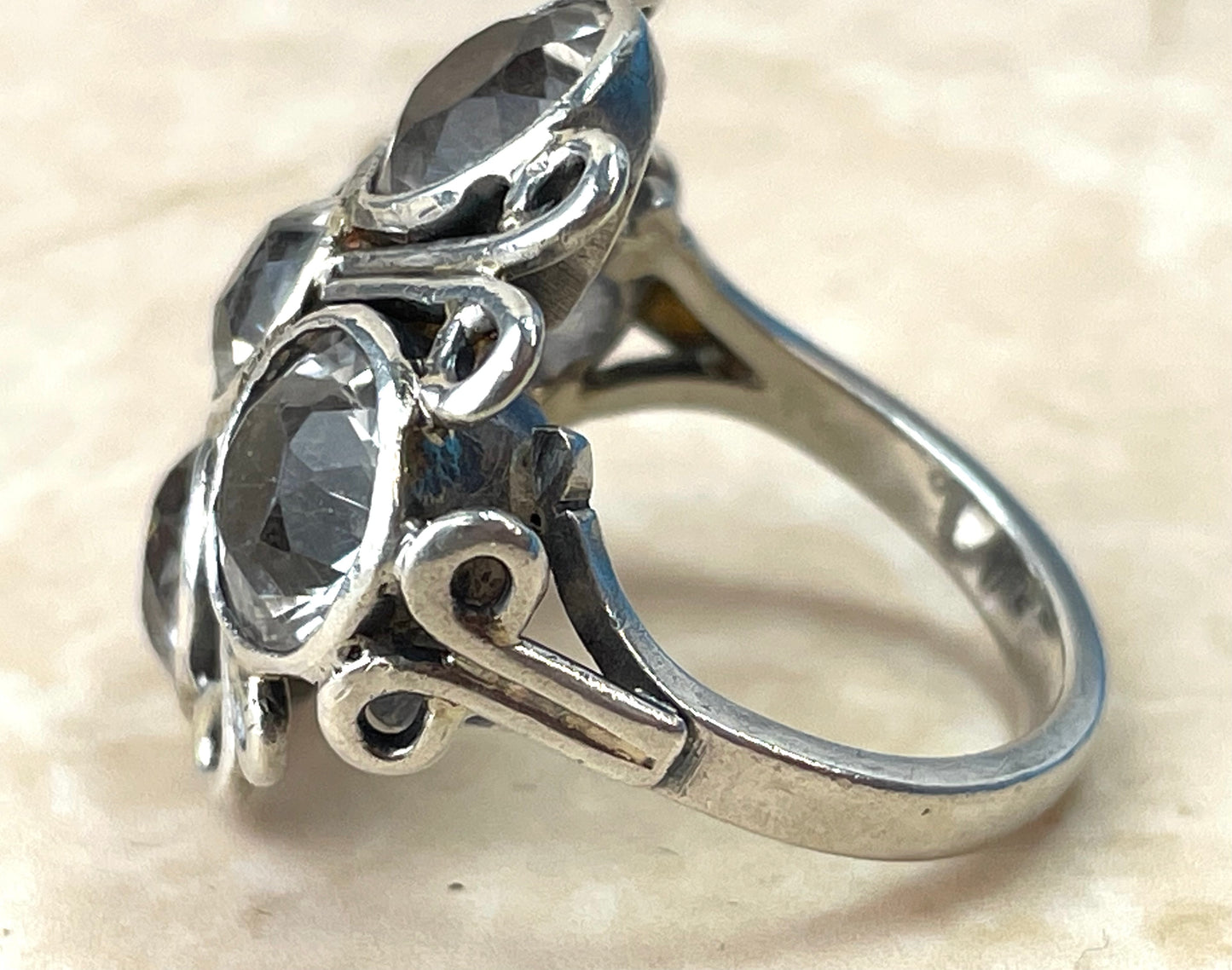 Vintage Sterling Silver 5 Stone White Topaz Statement Ring UK-K