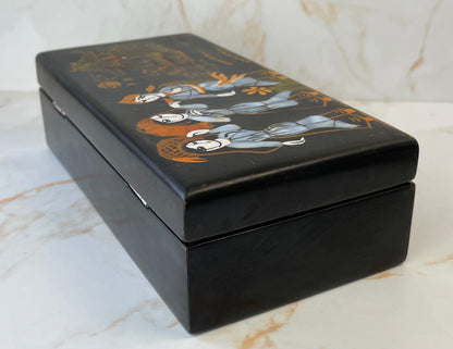 Vintage Oriental Lacquerware & Mother of Pearl Jewellery Box