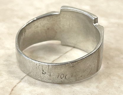 Vintage Men’s silver Jerusalem Signet Ring UK-R