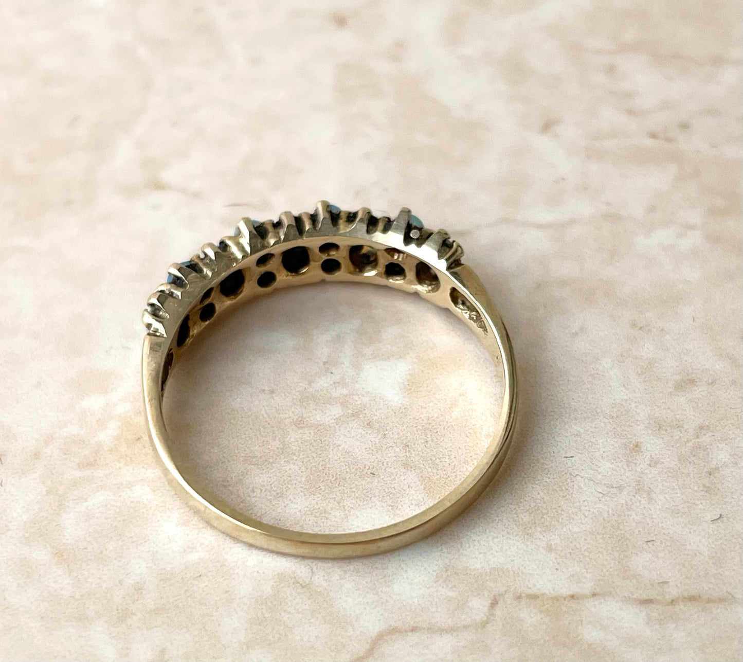 Vintage 9ct Gold Opal Eternity Ring UK-M