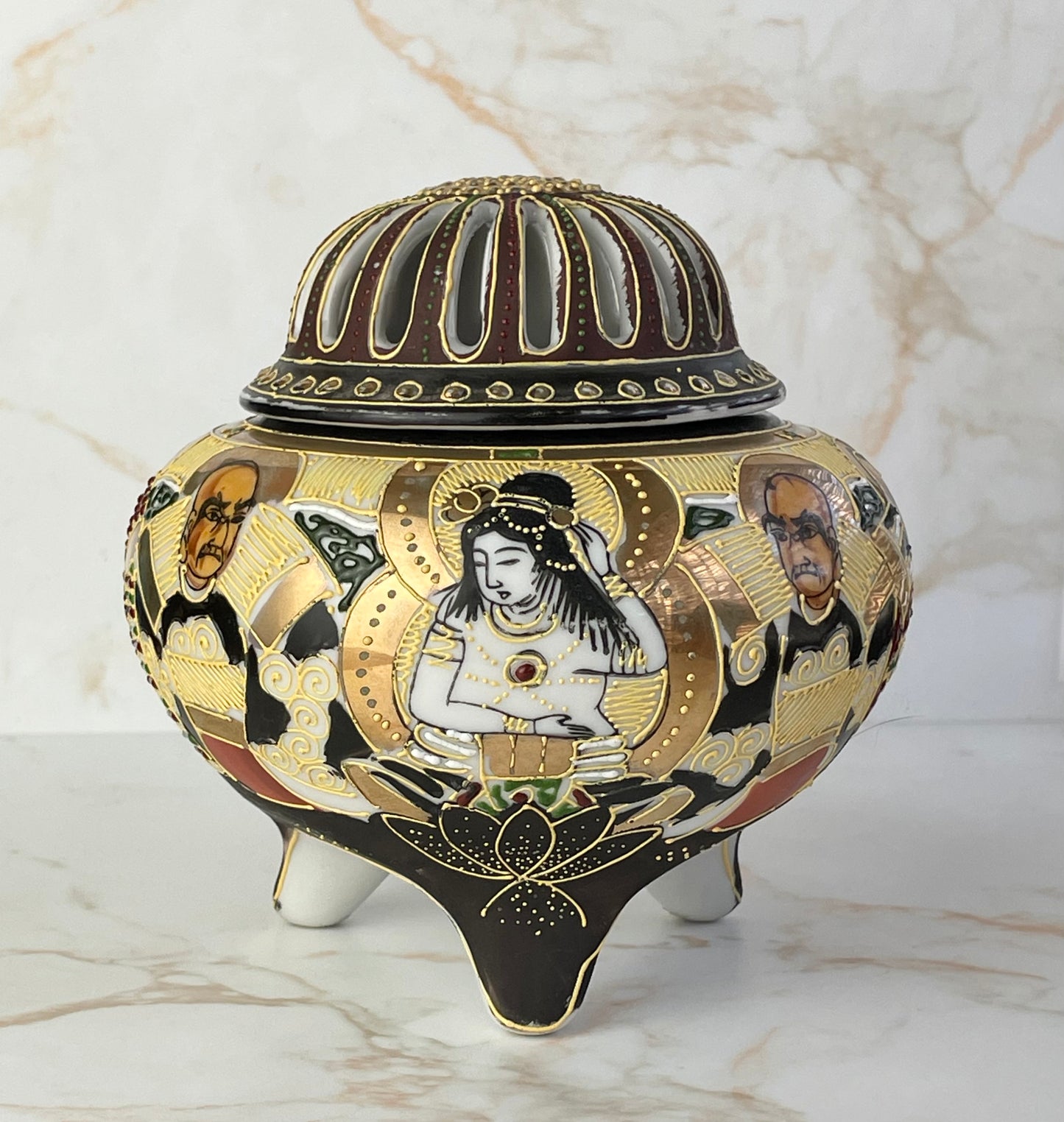 Vintage Japanese Satsuma Incense Lidded Pot